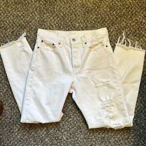High Waisted Levi’s White Raw Hem